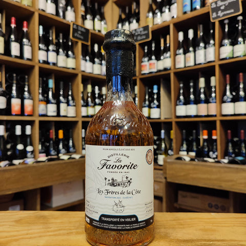 Rhum – La Favorite – Fût Calvados – 54,9% - 0,70 cl